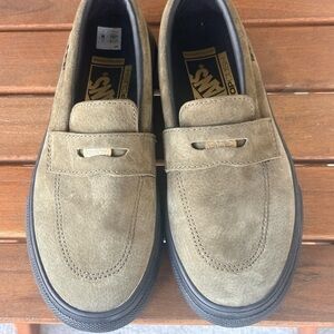 Vans Men’s SkateStyle 53x Beatrice Domond Slip-On Loafers with Gold Accent